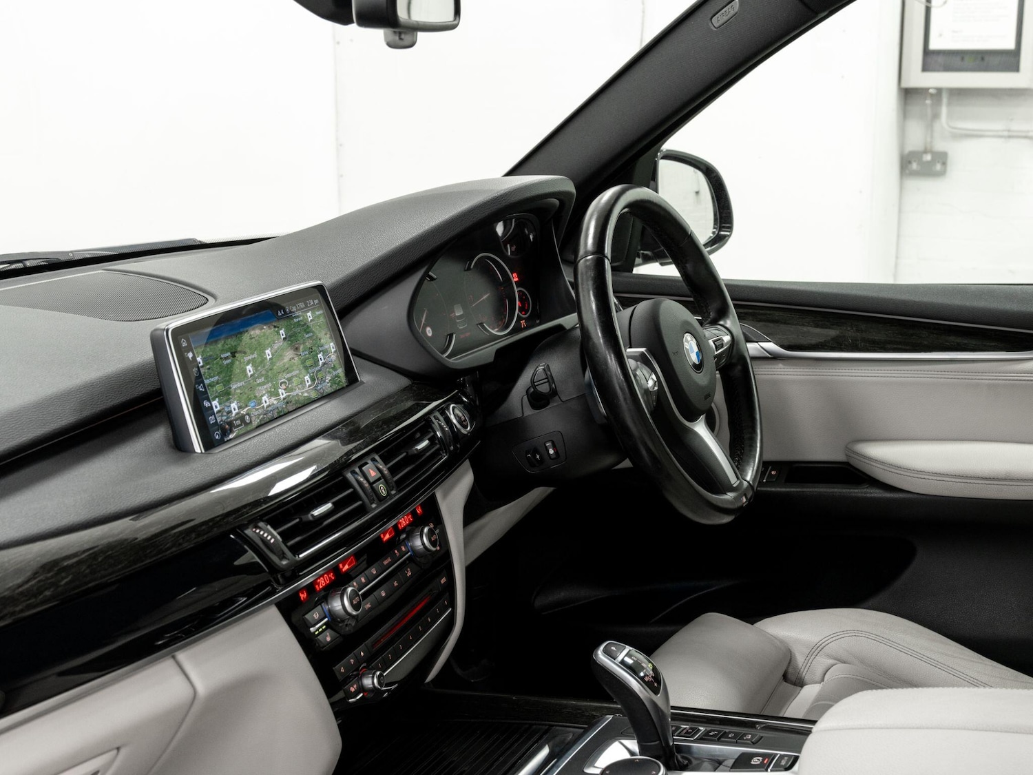 Used BMW X5 2017 for sale - 76913186: Photo 41