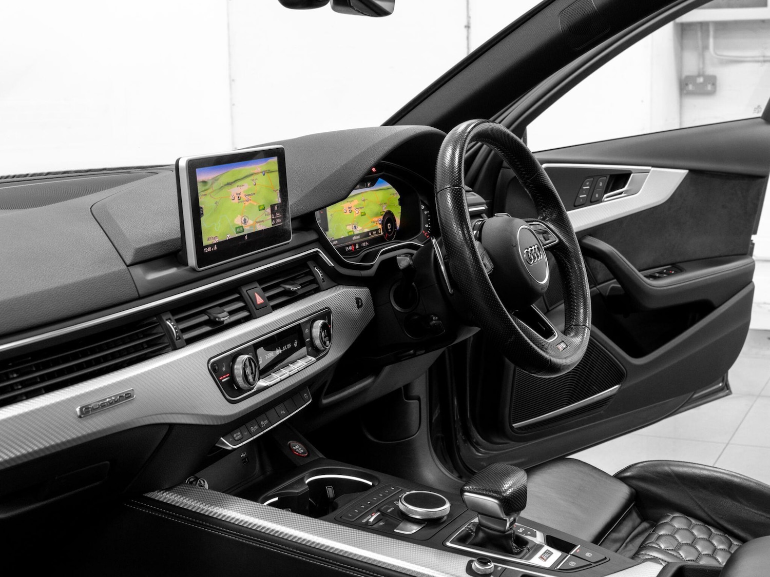 Used Audi RS4 Avant for sale - 77015976: Photo 24