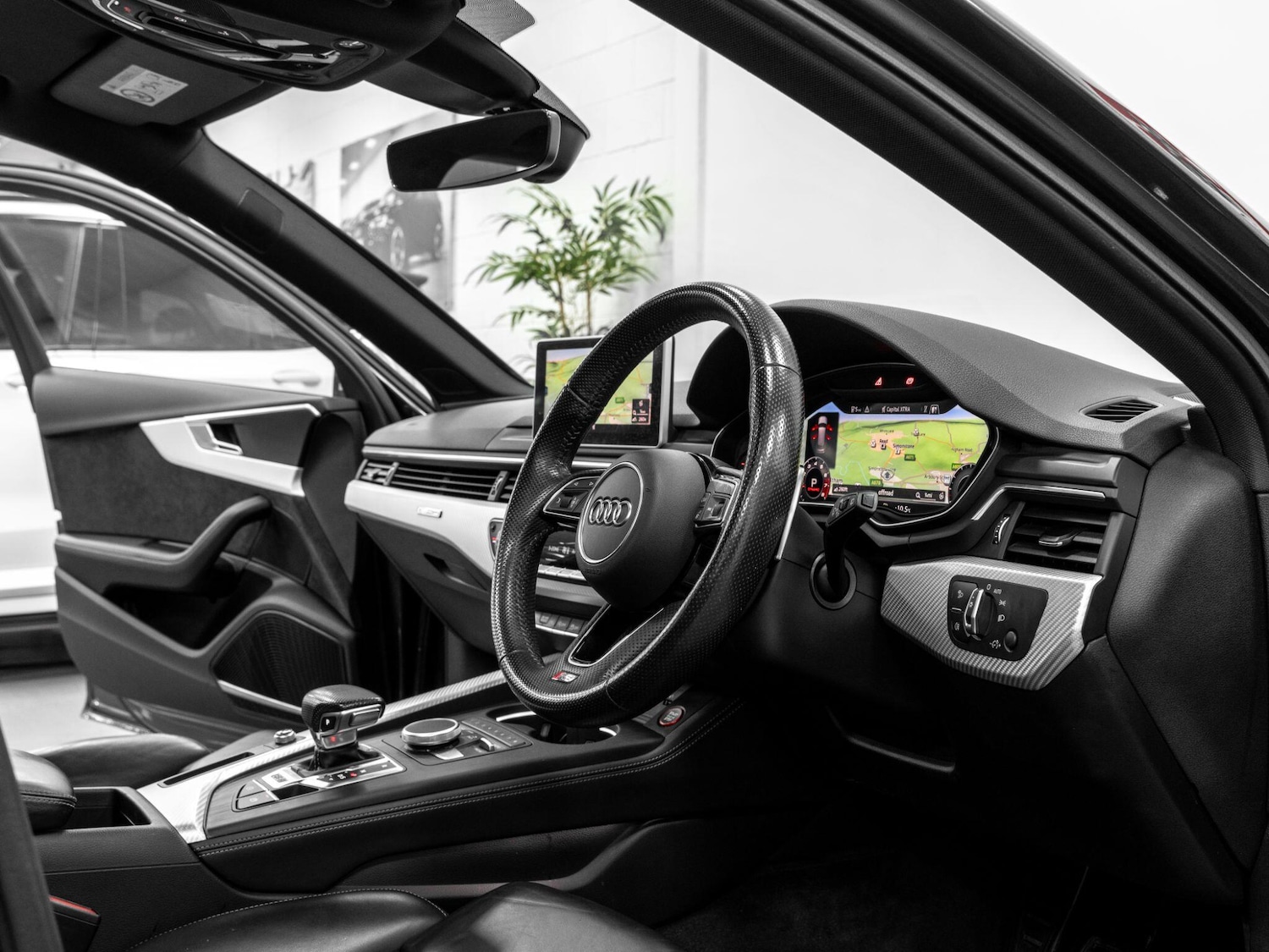 Used Audi RS4 Avant for sale - 77015976: Photo 43