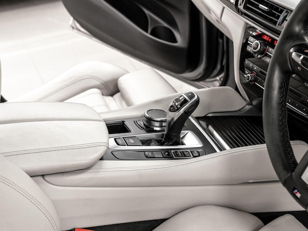 Used BMW X6 2019 for sale - 76061000: Photo 40