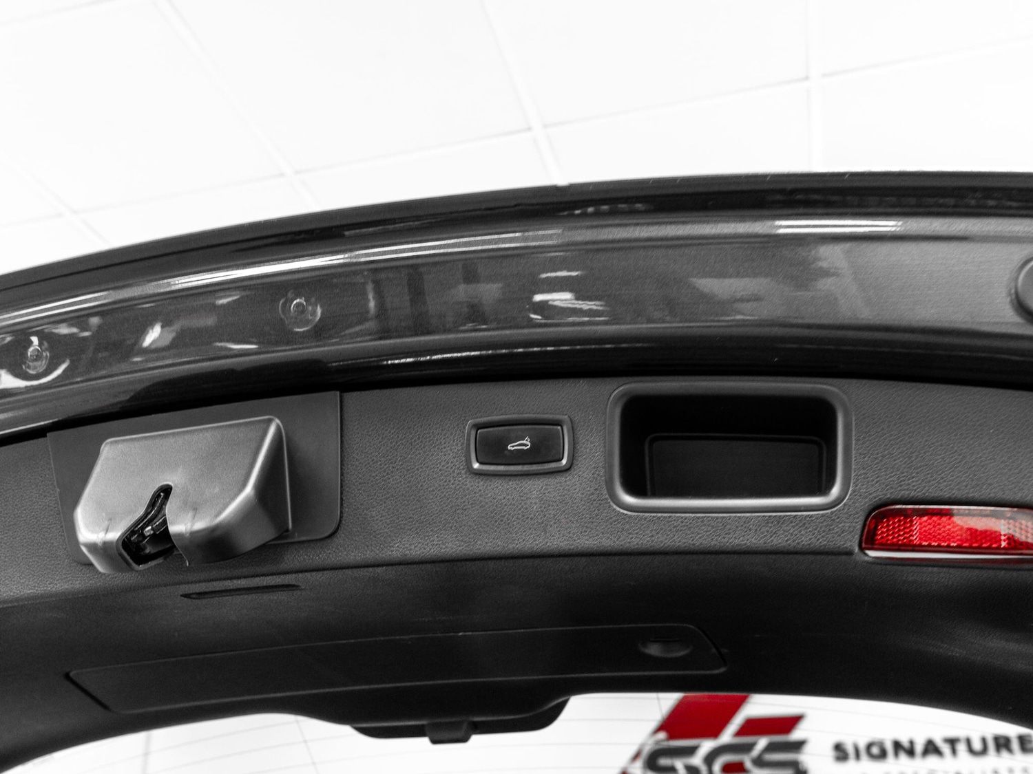 Used Porsche Macan 2016 for sale - 77358917: Photo 28