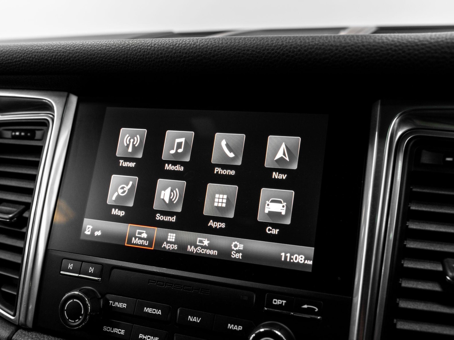 Used Porsche Macan 2016 for sale - 77358917: Photo 51