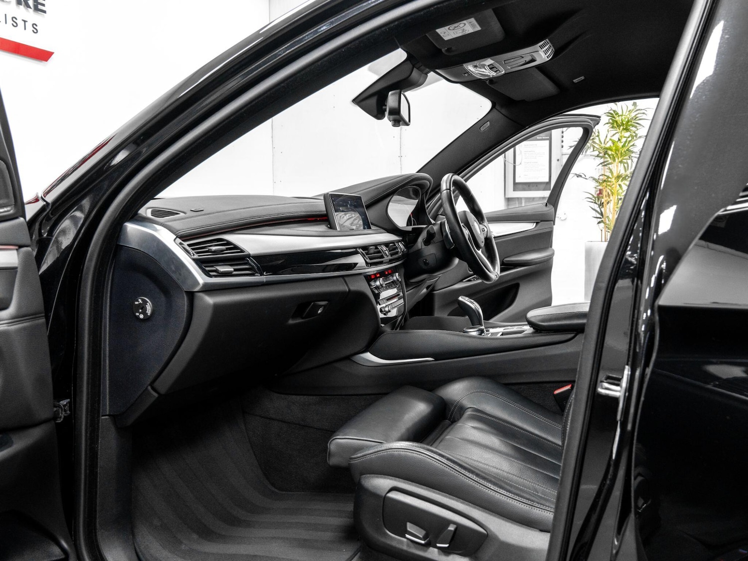 Used BMW X6 2018 for sale - 76964342: Photo 15