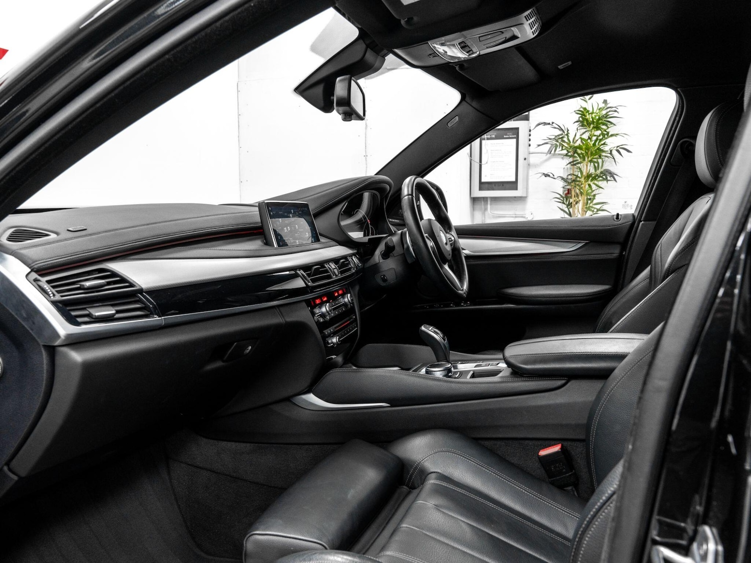 Used BMW X6 2018 for sale - 76964342: Photo 18