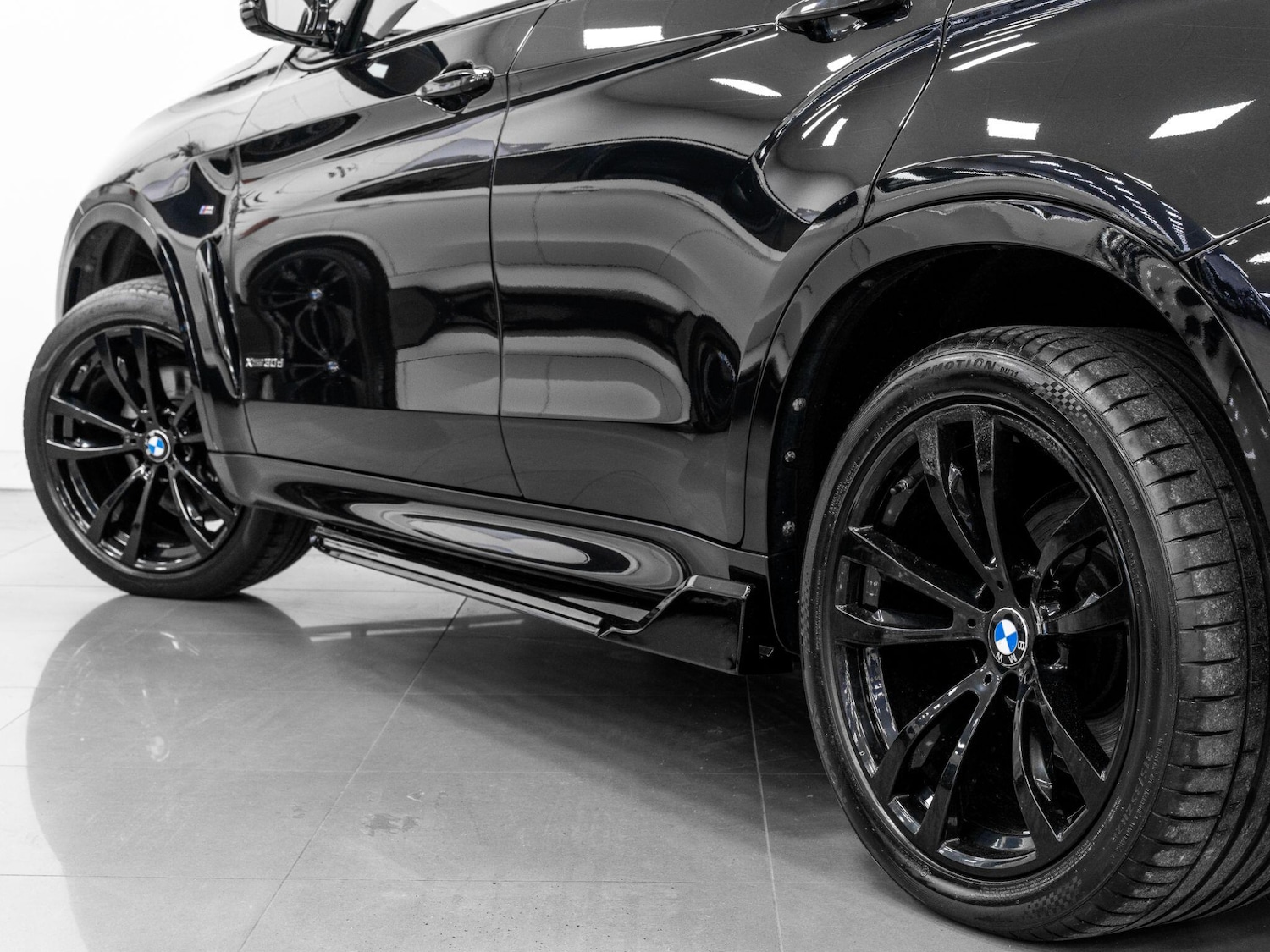 Used BMW X6 2018 for sale - 76964342: Photo 35