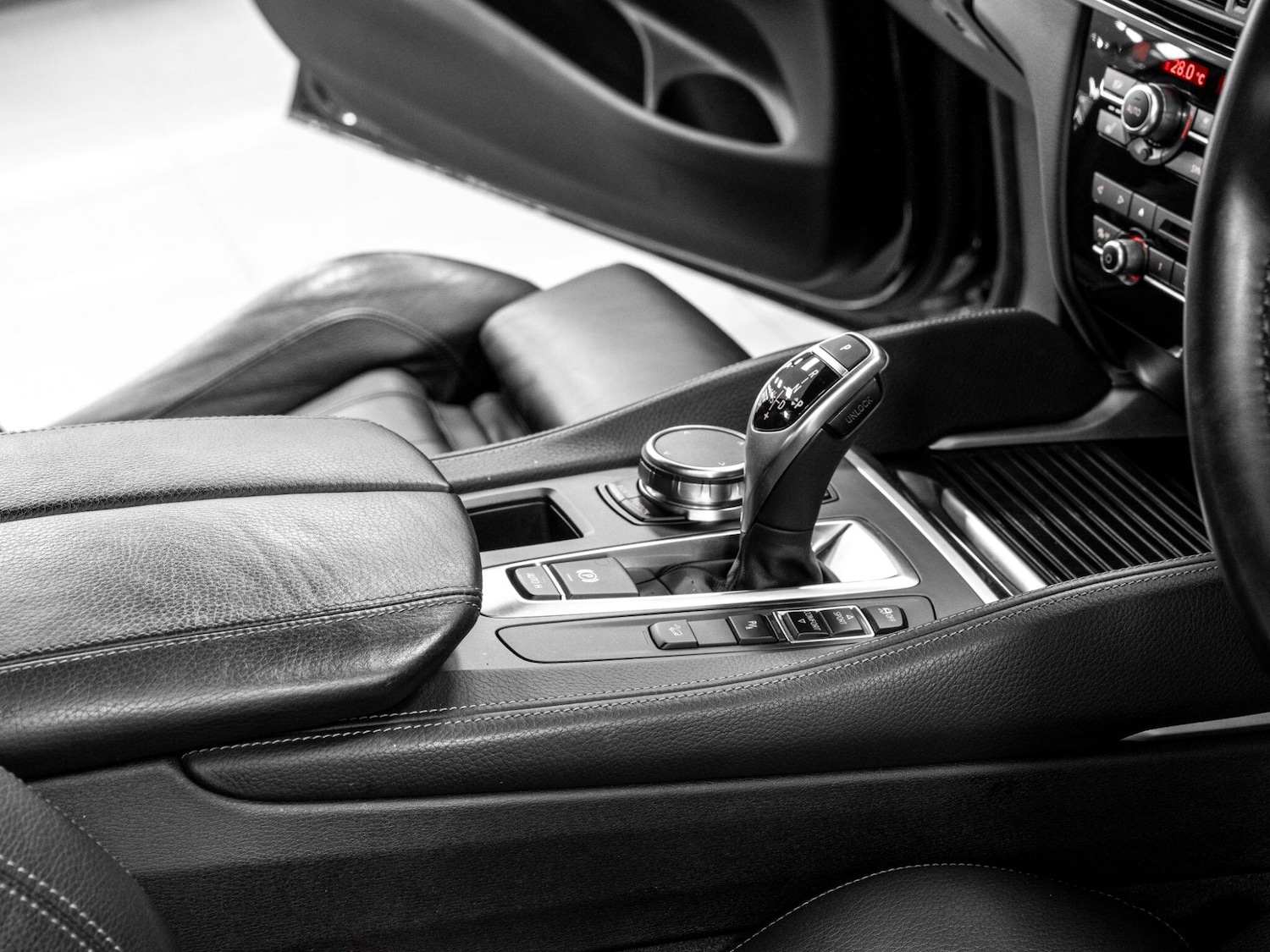 Used BMW X6 2018 for sale - 76964342: Photo 41