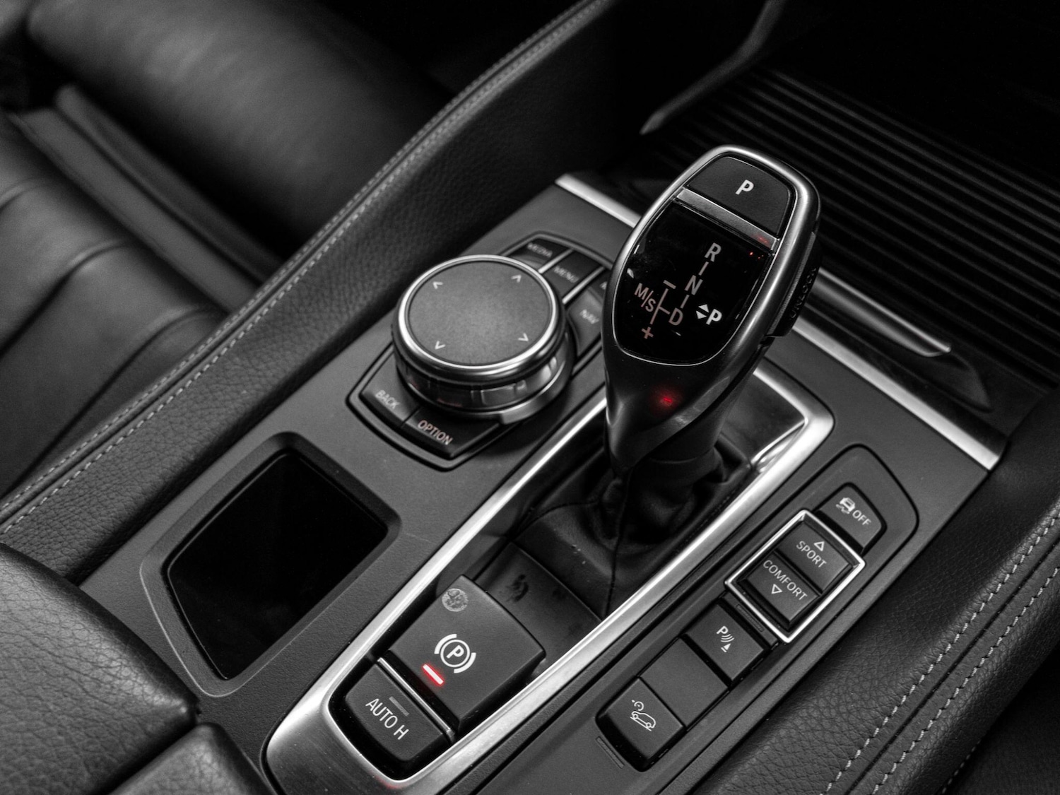 Used BMW X6 2018 for sale - 76964342: Photo 43