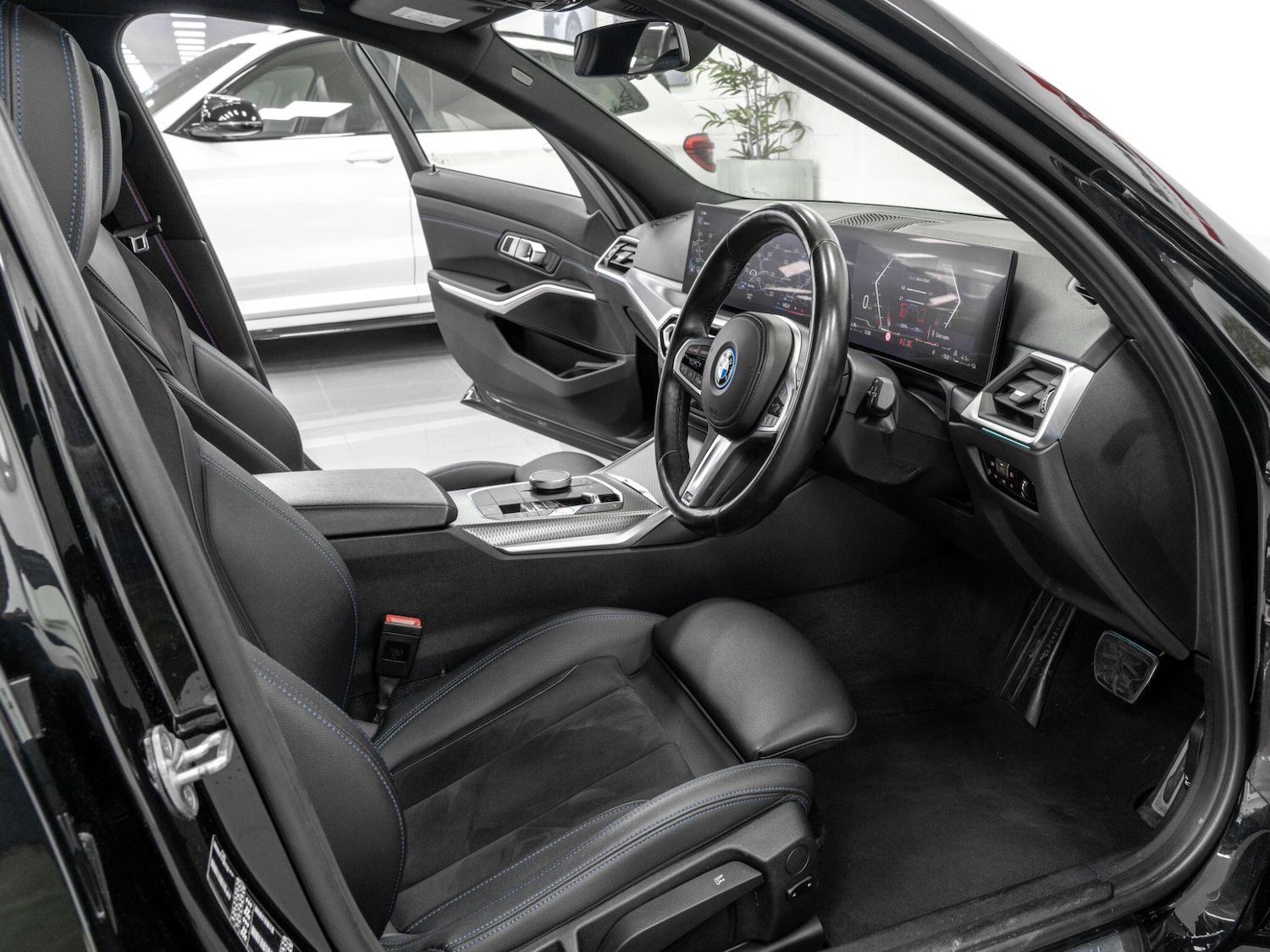 Used BMW 3 Series 2022 for sale - 77898421: Photo 15