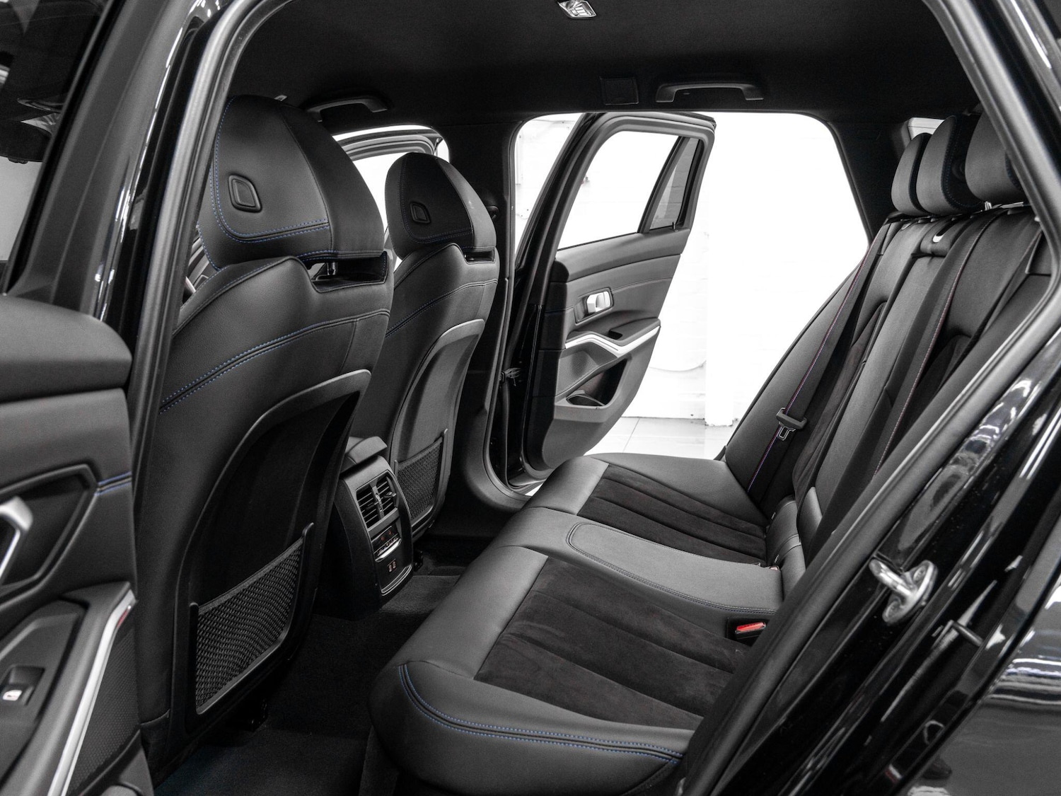 Used BMW 3 Series 2022 for sale - 77898421: Photo 24