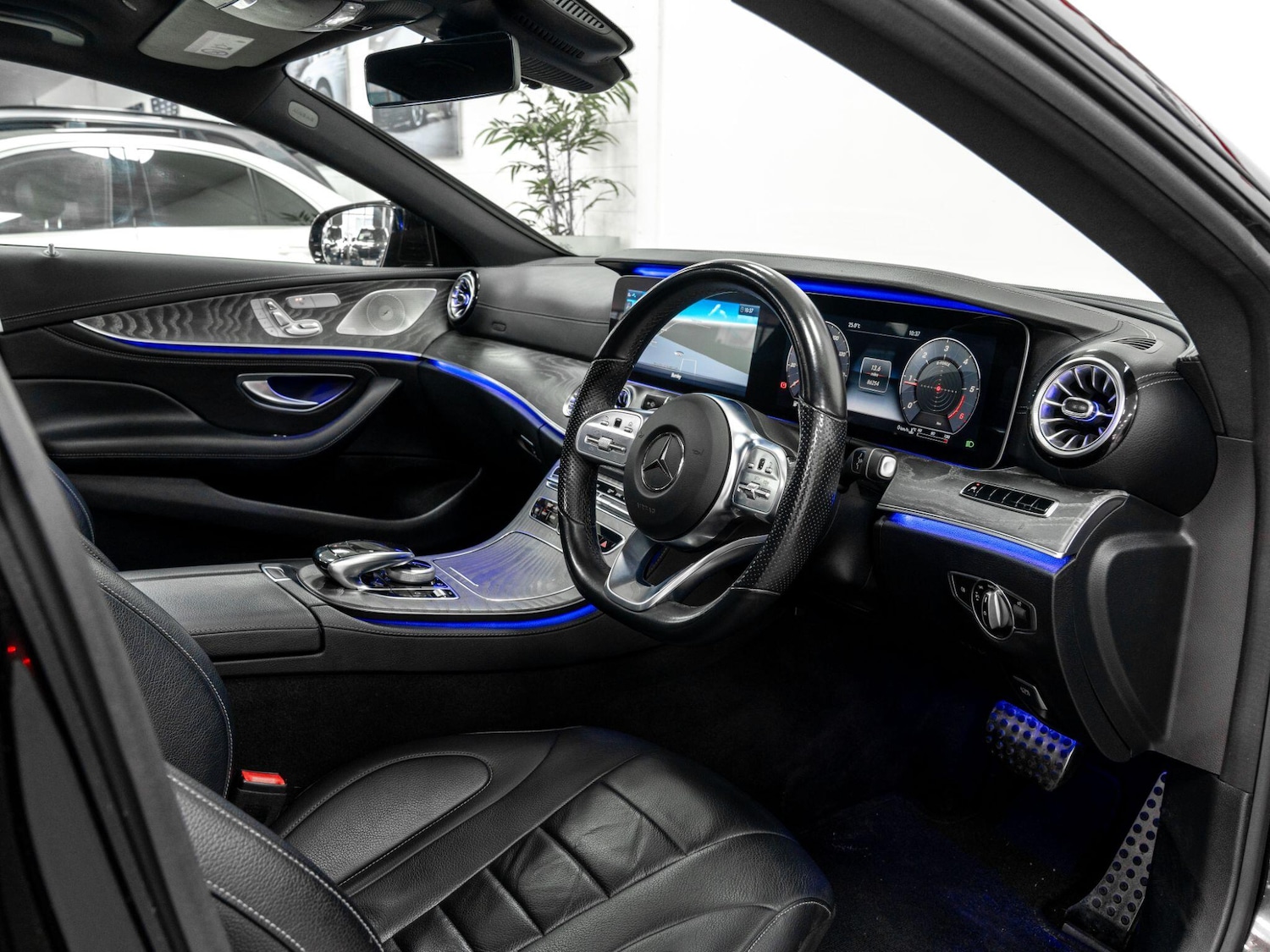 Used Mercedes-Benz CLS 2019 for sale - 76913147: Photo 18