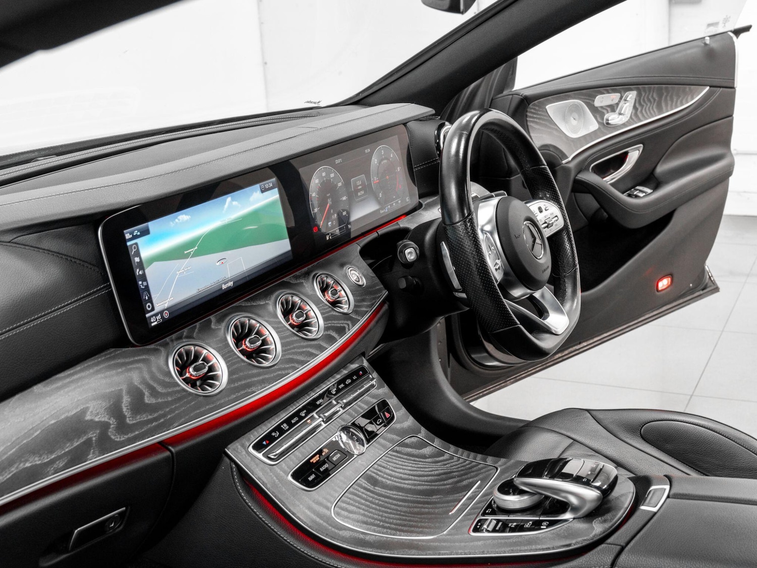 Used Mercedes-Benz CLS 2019 for sale - 76913147: Photo 47