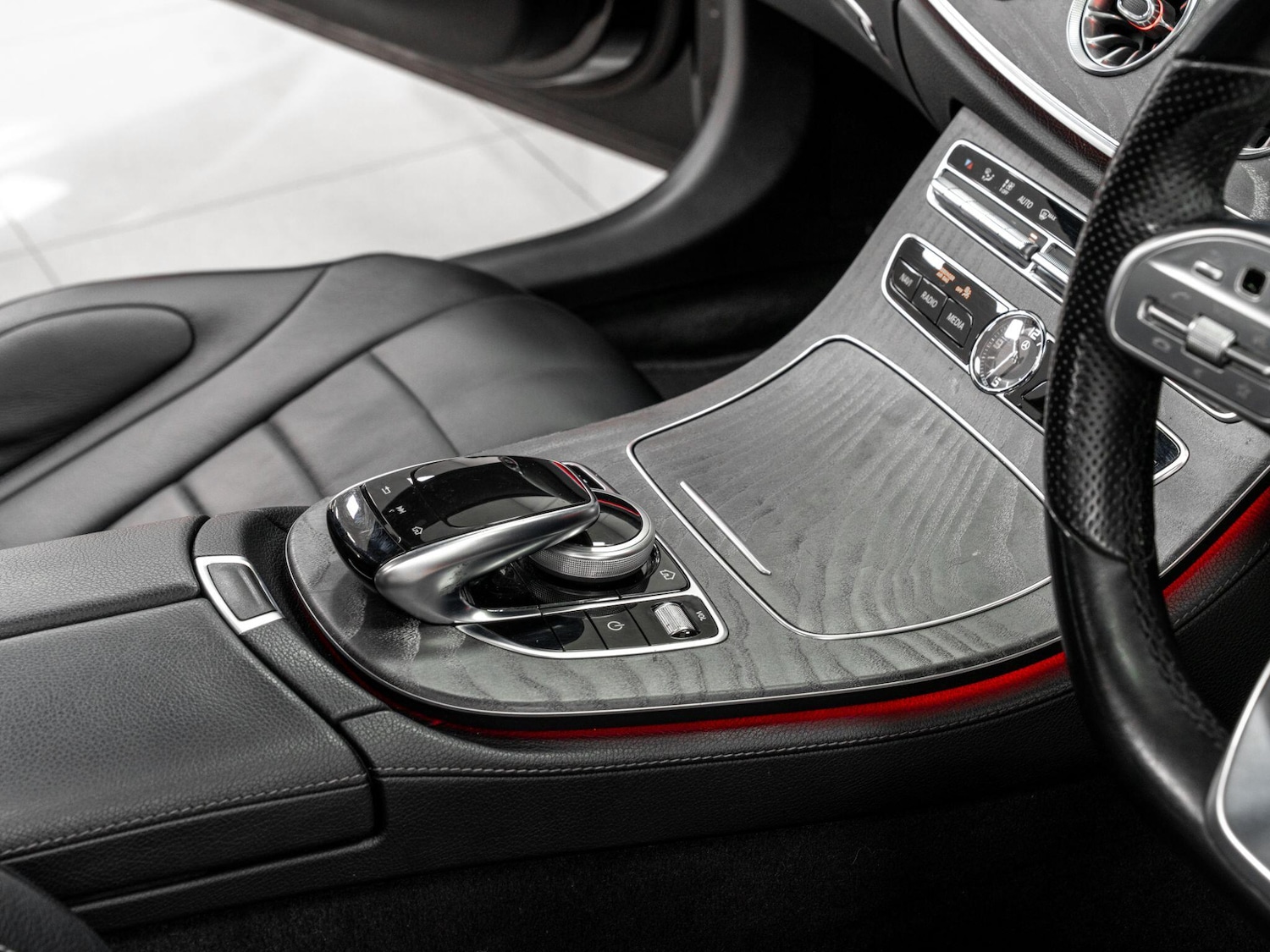 Used Mercedes-Benz CLS 2019 for sale - 76913147: Photo 52