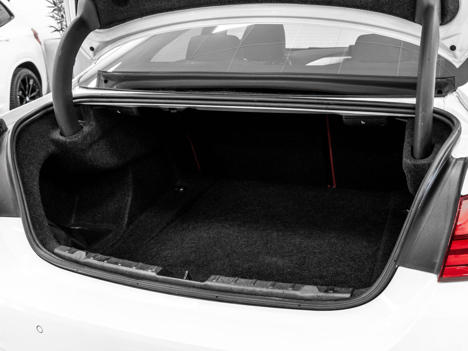 Used BMW 4 Series 2018 for sale - 76370119: Photo 24