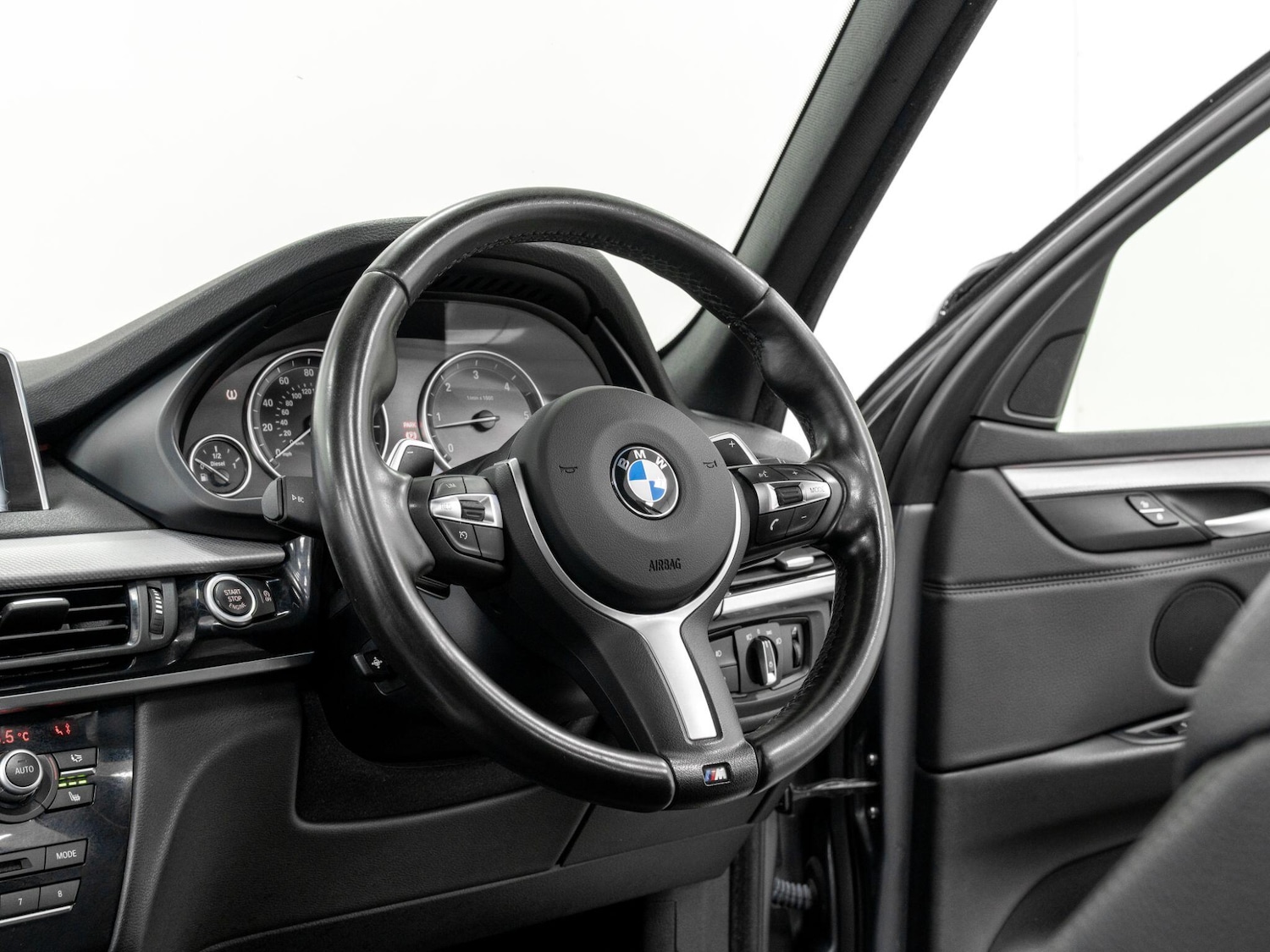 Used BMW X5 2017 for sale - 76361132: Photo 20