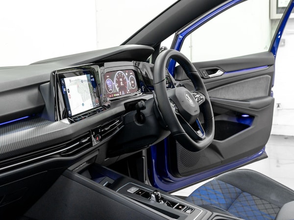 Used Volkswagen Golf 2021 for sale - 76226583: Photo 44