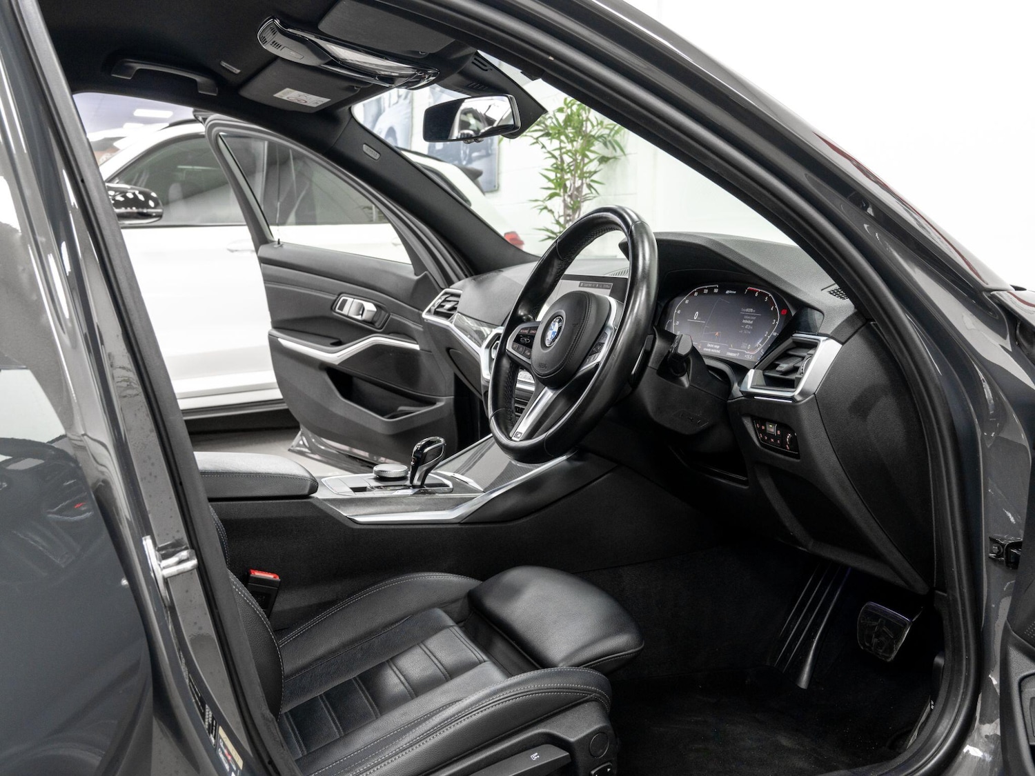 Used BMW 3 Series 2021 for sale - 76499359: Photo 16