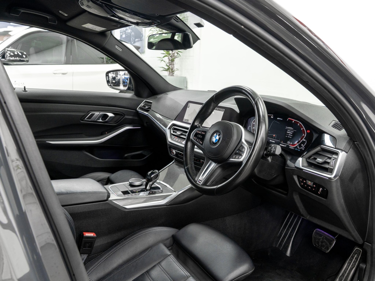 Used BMW 3 Series 2021 for sale - 76499359: Photo 19