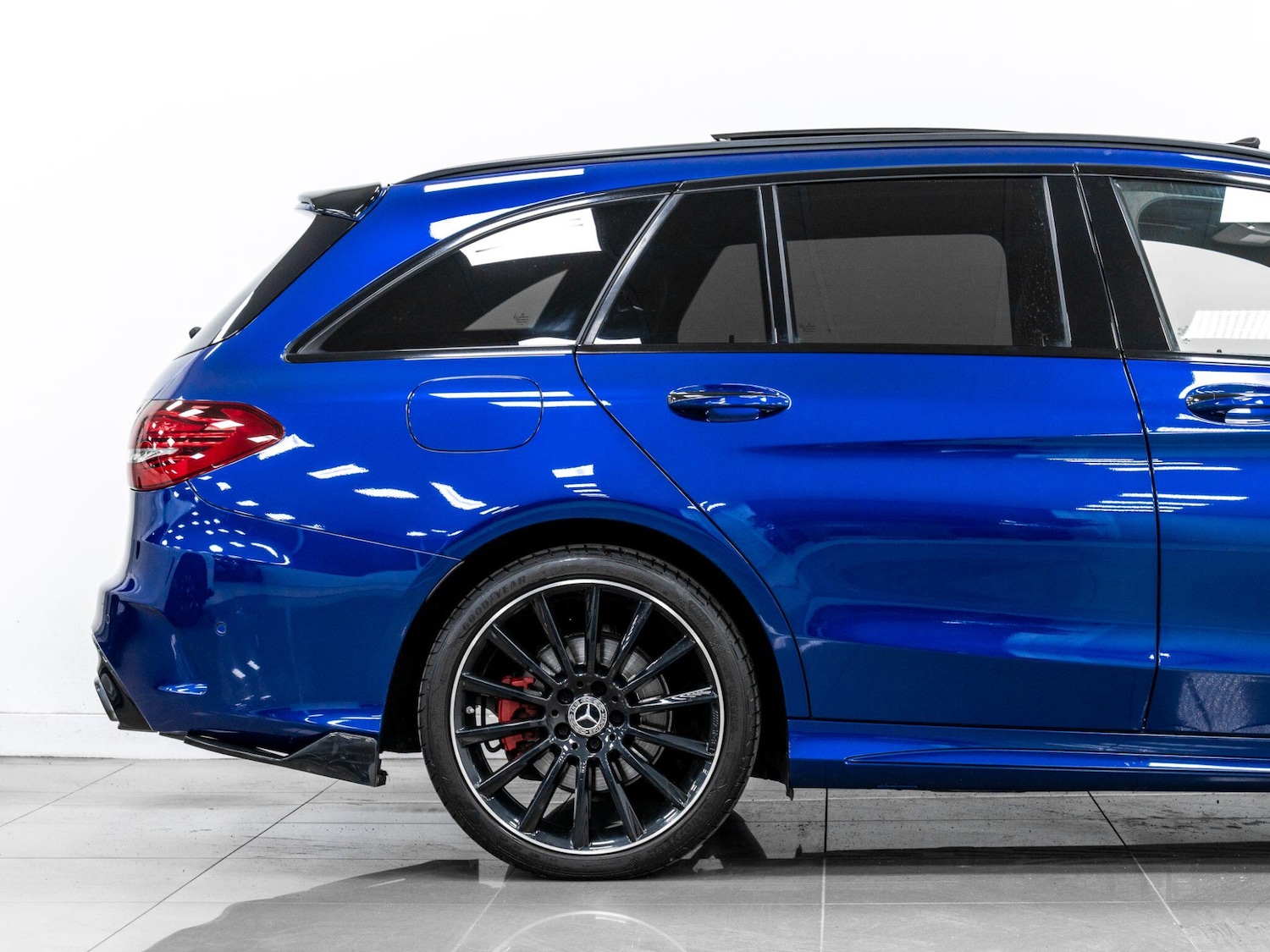 Used Mercedes-Benz C Class 2021 for sale - 76743359: Photo 13