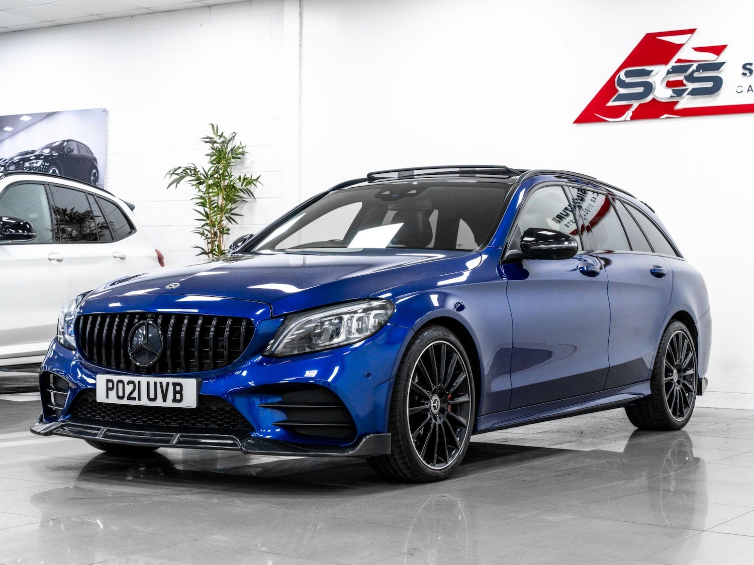 Used Mercedes-Benz C Class 2021 for sale - 76743359: Photo 2