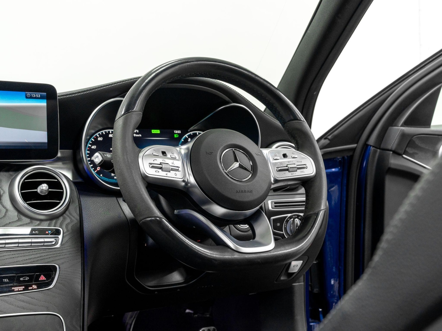 Used Mercedes-Benz C Class 2021 for sale - 76743359: Photo 23