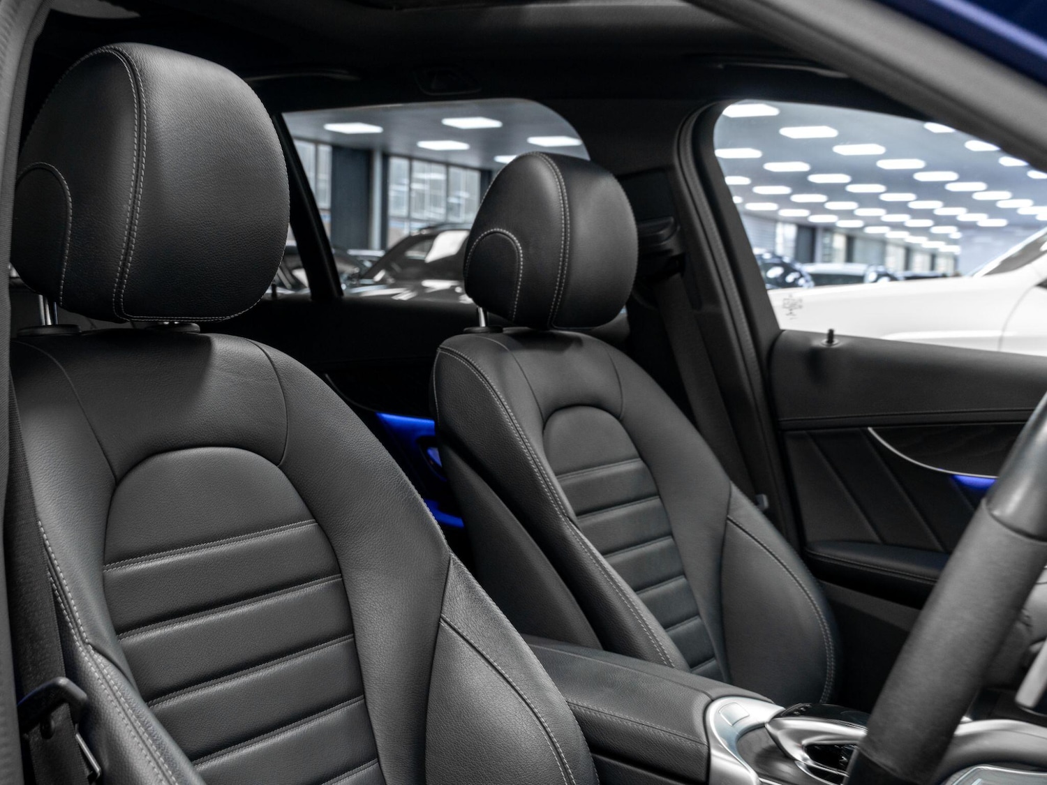 Used Mercedes-Benz C Class 2021 for sale - 76743359: Photo 25