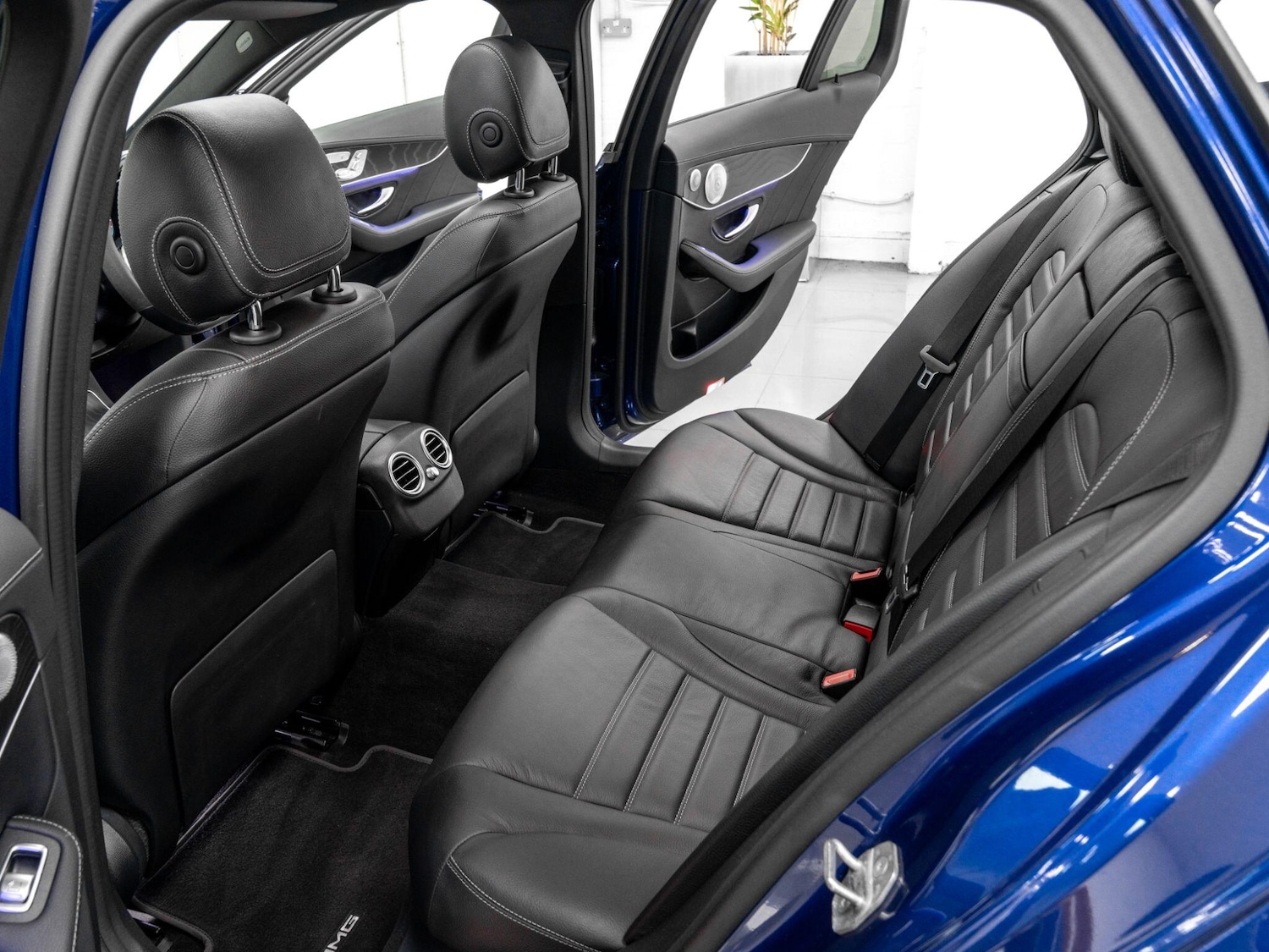 Used Mercedes-Benz C Class 2021 for sale - 76743359: Photo 28