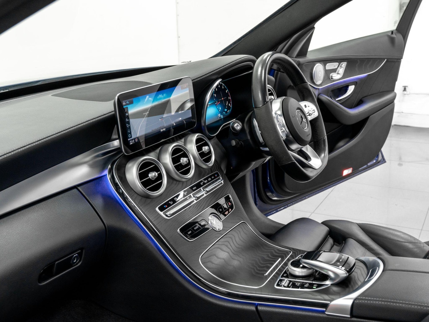 Used Mercedes-Benz C Class 2021 for sale - 76743359: Photo 45