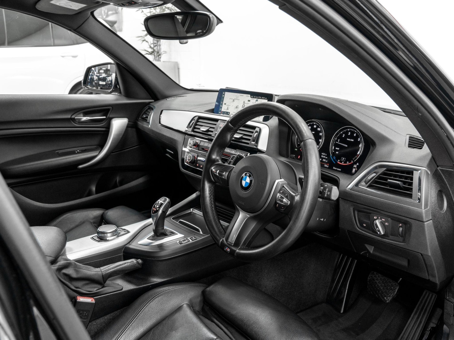 Used BMW 1 Series 2017 for sale - 76633108: Photo 19