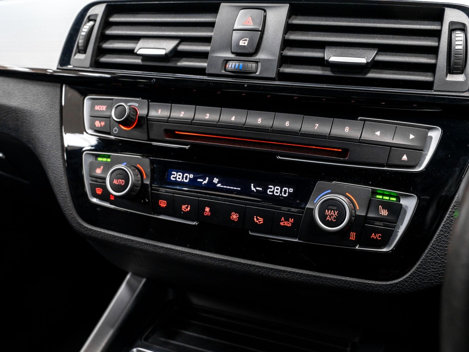 Used BMW 1 Series 2017 for sale - 76633108: Photo 43