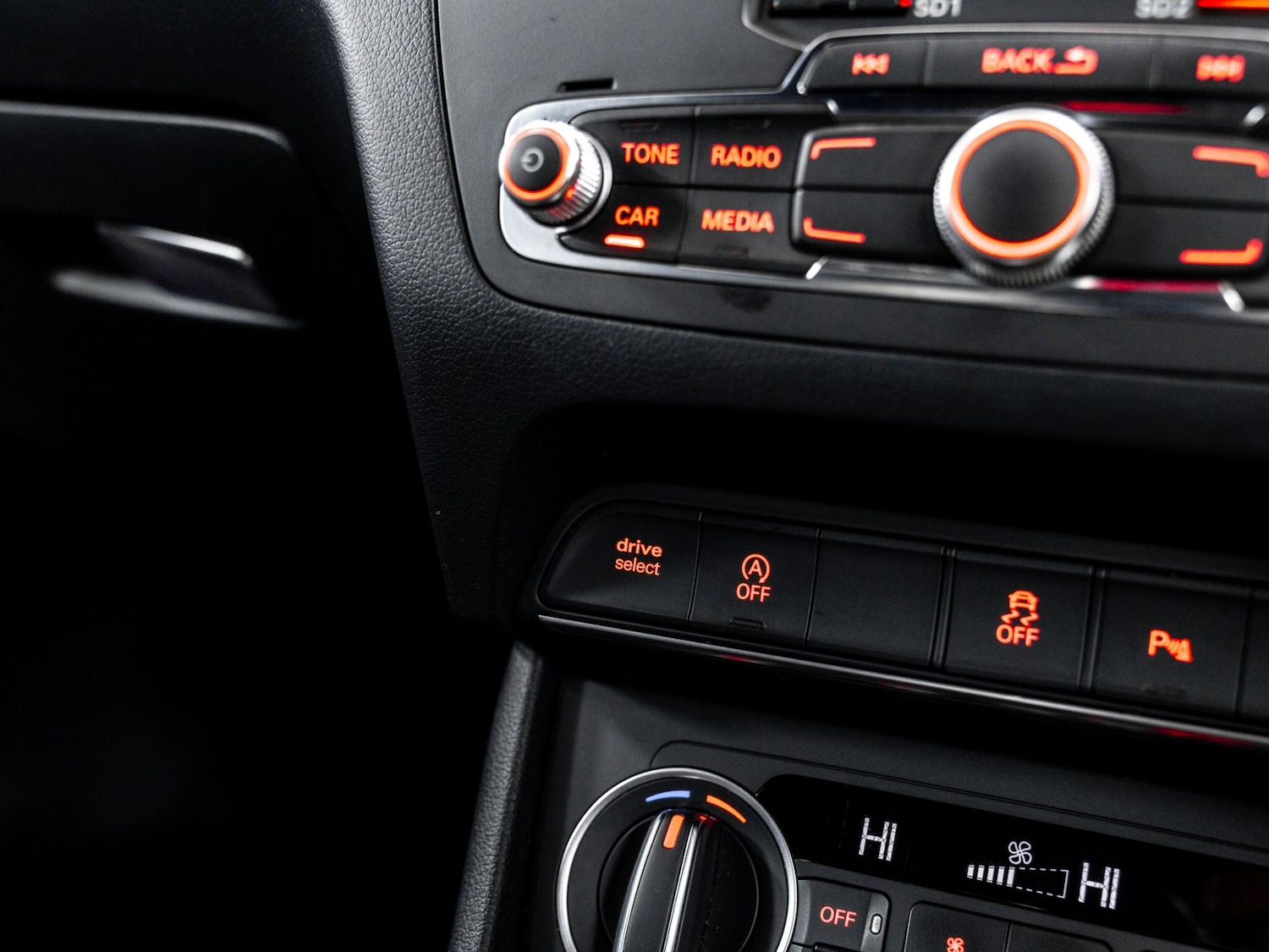 Used Audi Q3 2017 for sale - 78115527: Photo 32