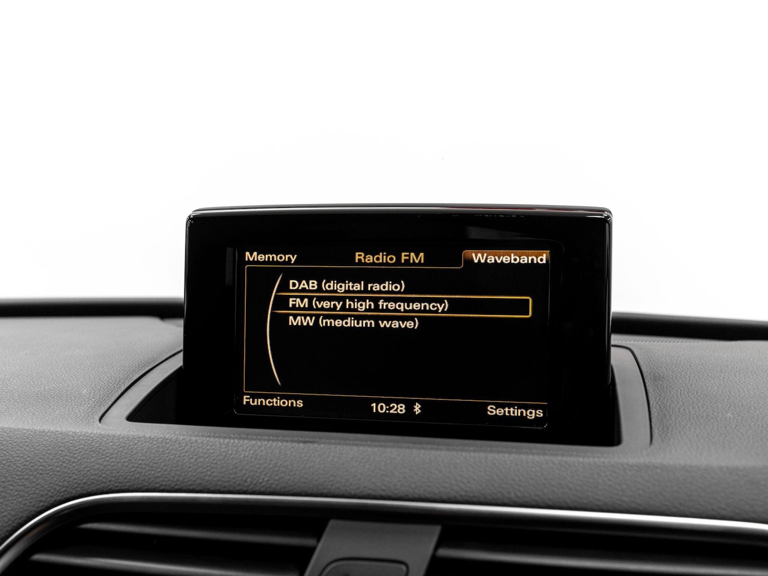 Used Audi Q3 2017 for sale - 78115527: Photo 41