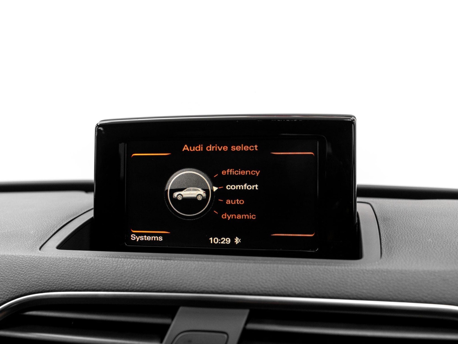 Used Audi Q3 2017 for sale - 78115527: Photo 42