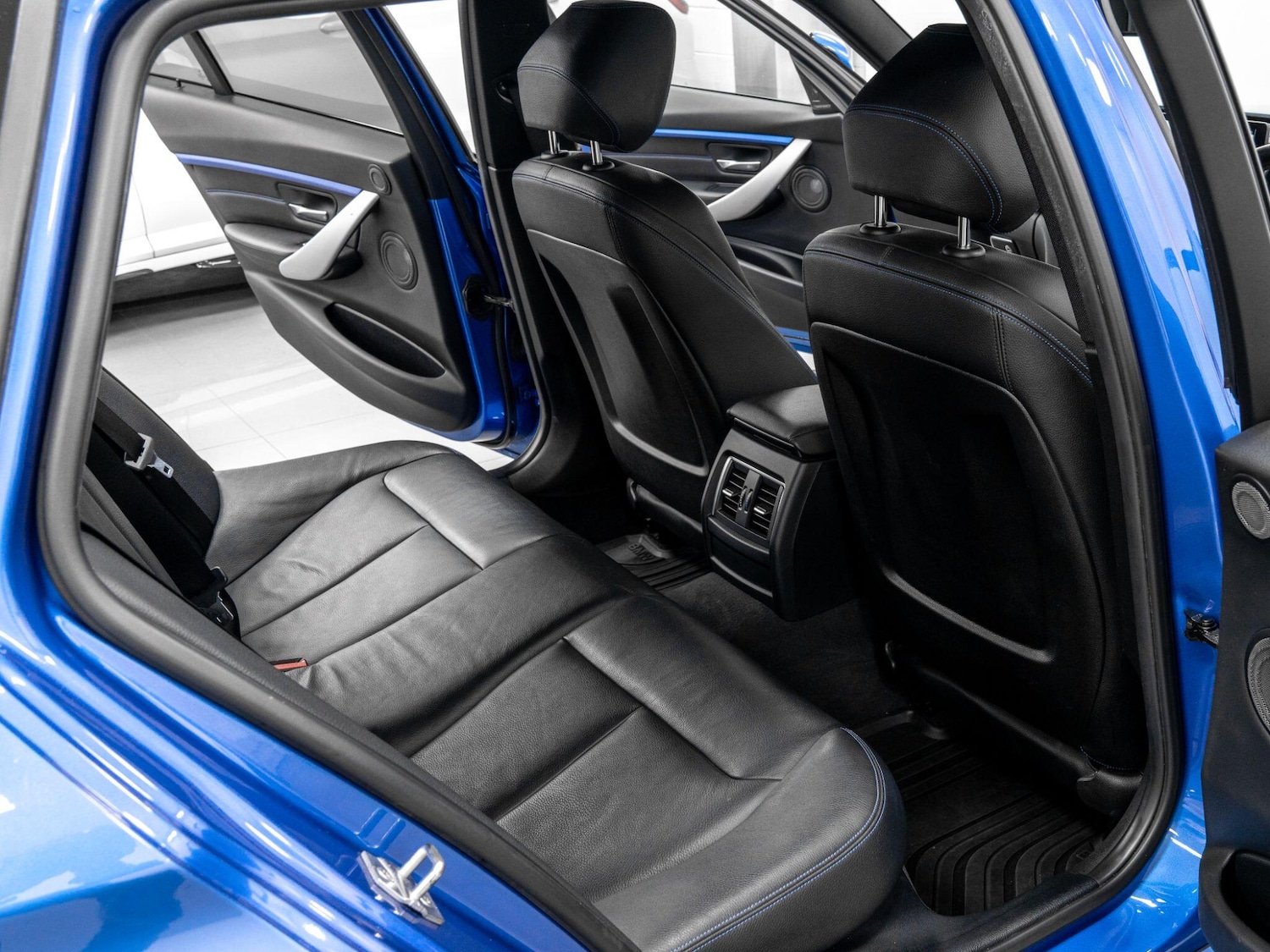 Used BMW 3 Series for sale - 76997288: Photo 25