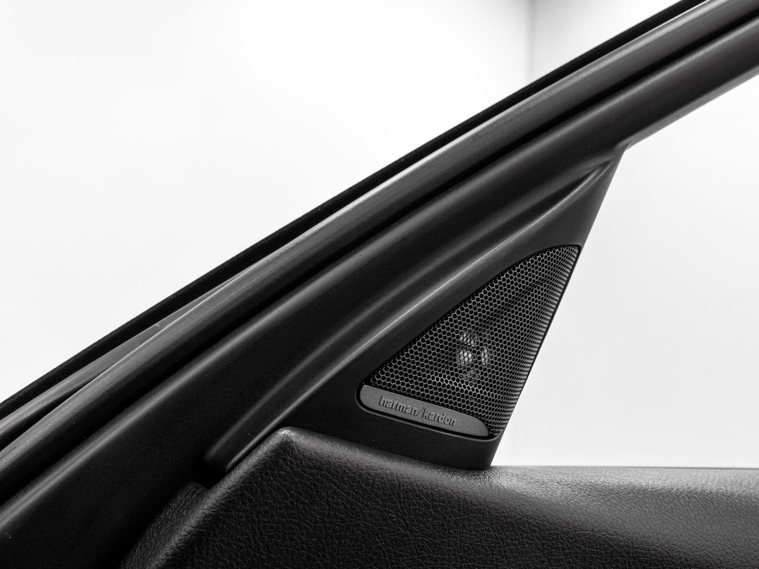 Used BMW 3 Series for sale - 76997288: Photo 44