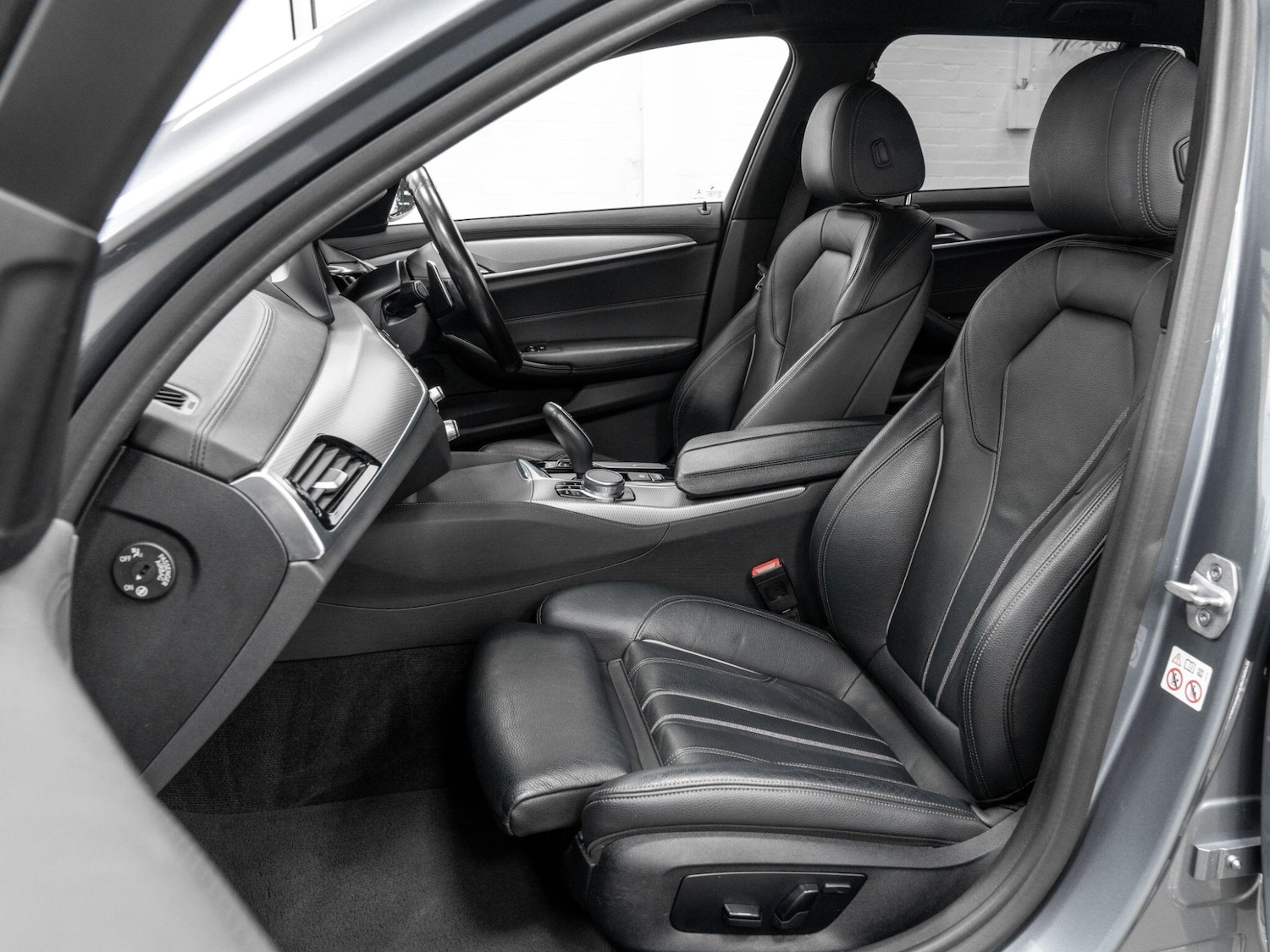 Used BMW 5 Series 2018 for sale - 77229962: Photo 21