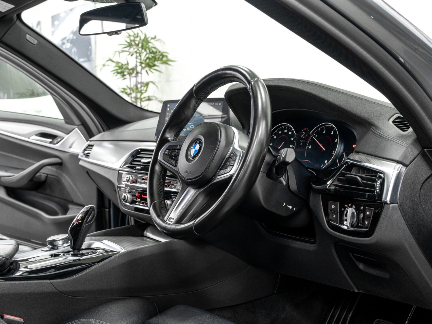 Used BMW 5 Series 2018 for sale - 77229962: Photo 38