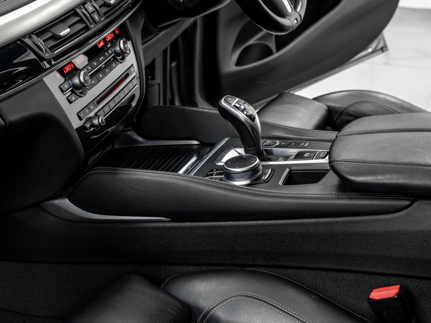 Used BMW X6 2018 for sale - 77040807: Photo 45