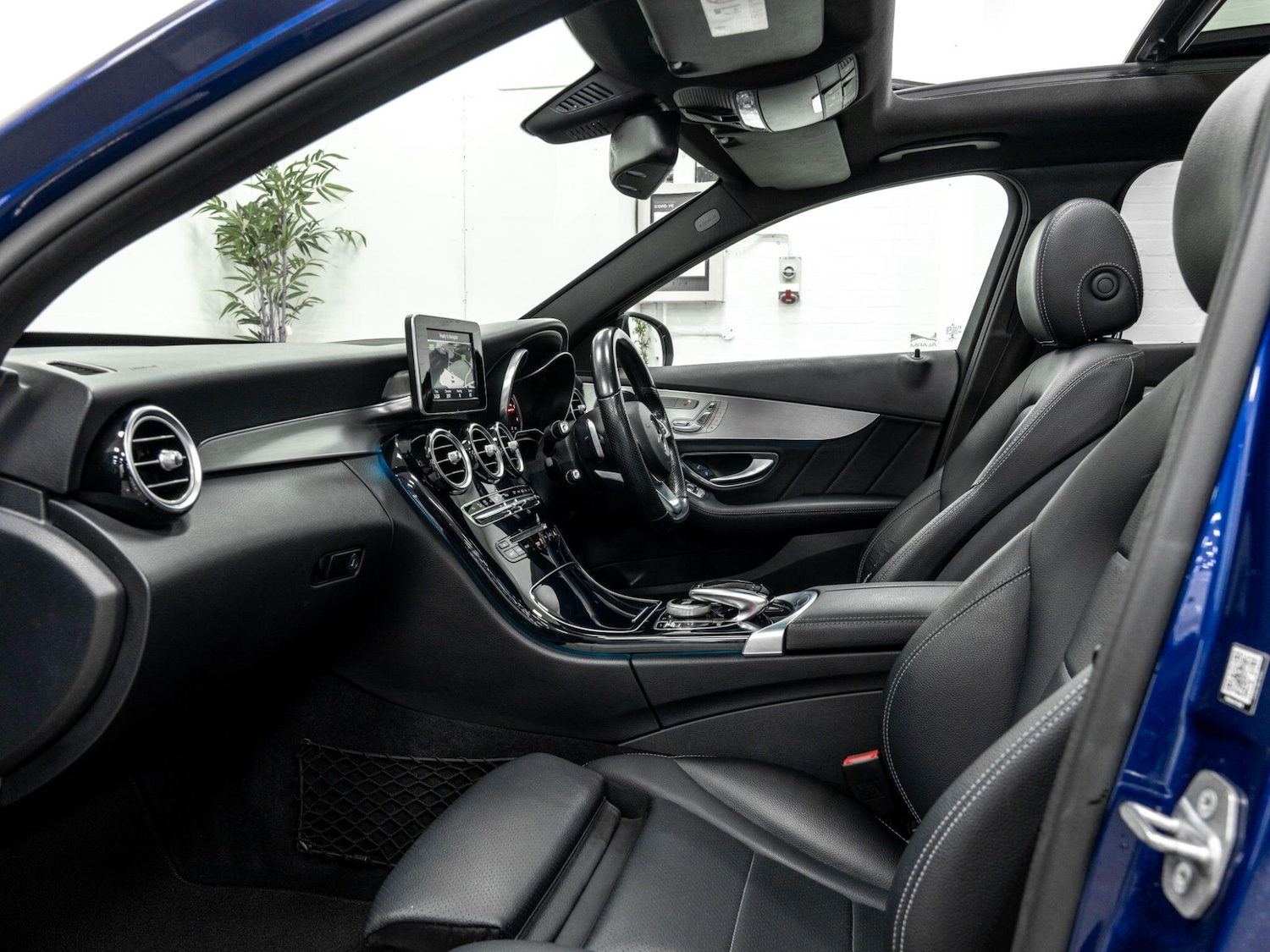 Used Mercedes-Benz C Class 2017 for sale - 77425783: Photo 19