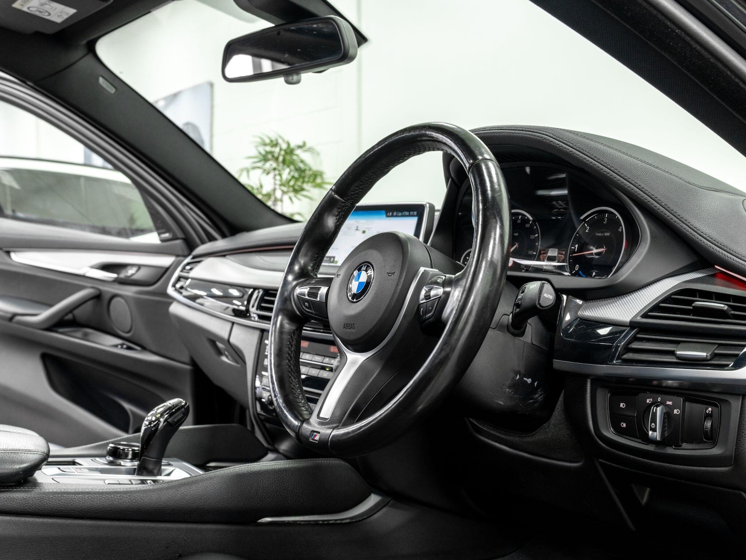 Used BMW X6 2017 for sale - 77216114: Photo 37