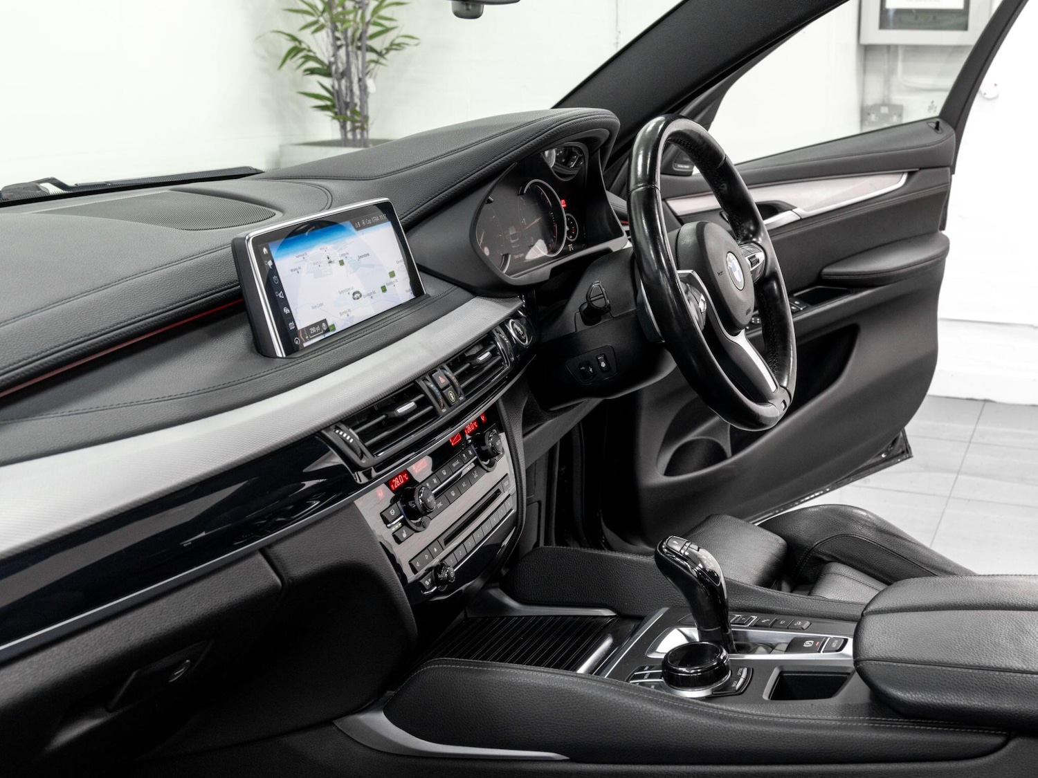 Used BMW X6 2017 for sale - 77216114: Photo 38