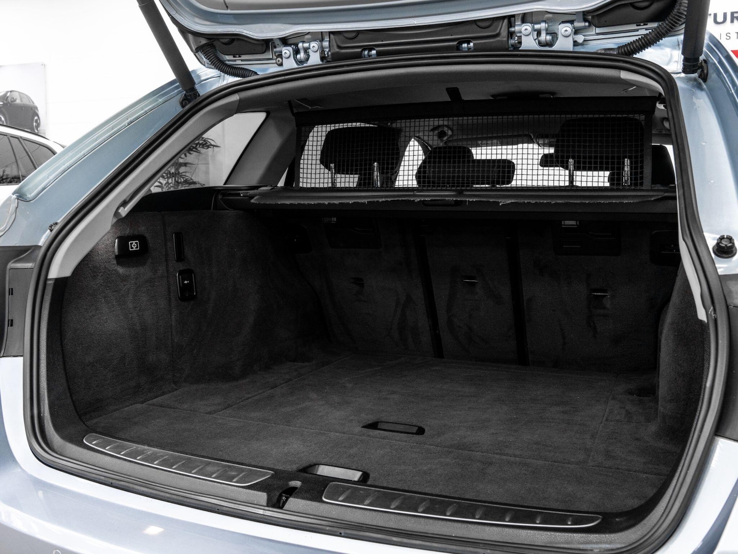 Used BMW 3 Series for sale - 78136377: Photo 23