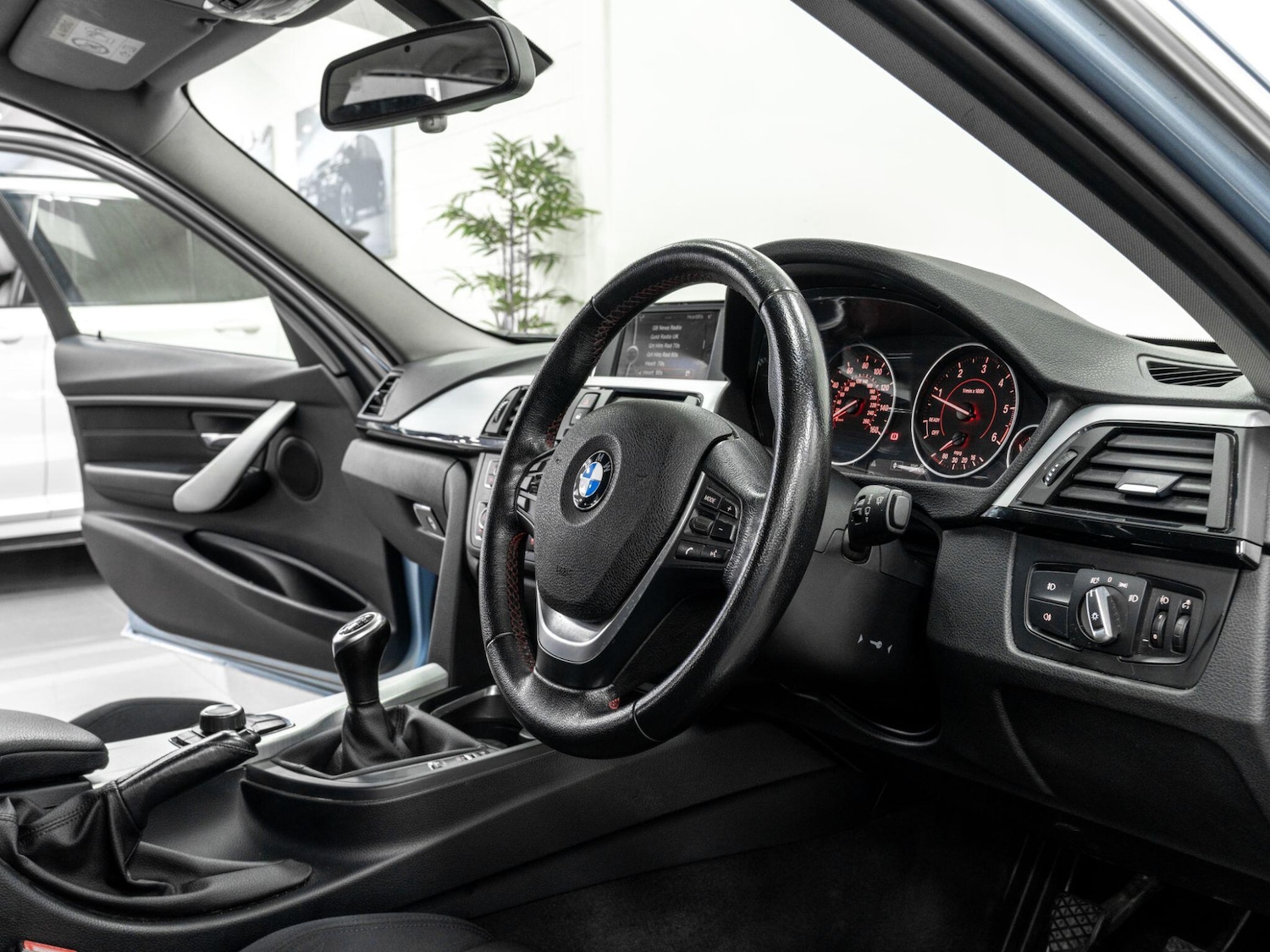 Used BMW 3 Series for sale - 78136377: Photo 26