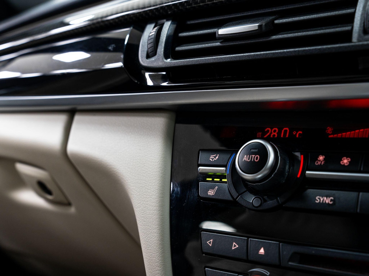 Used BMW X6 2019 for sale - 77203811: Photo 52