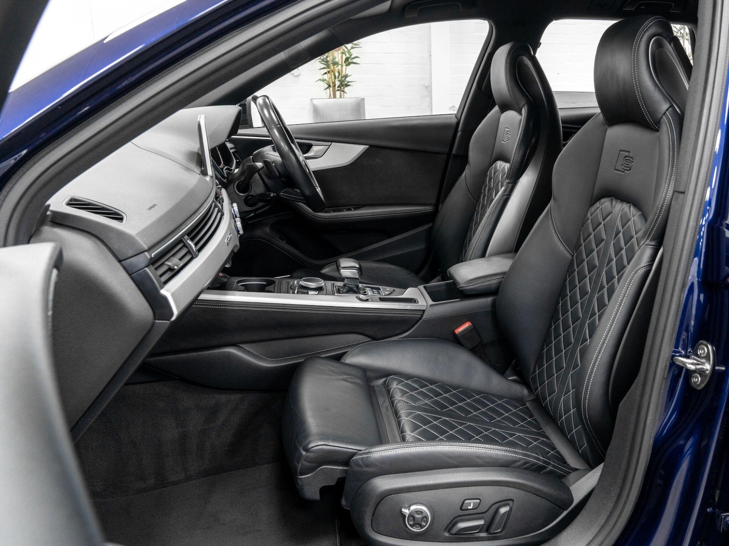 Used Audi S4 Avant 2017 for sale - 77074575: Photo 20