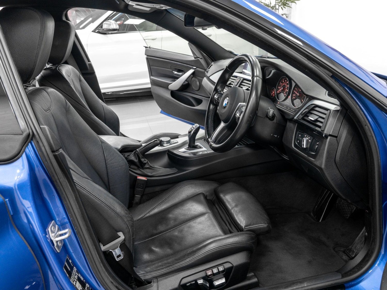 Used BMW 4 Series 2017 for sale - 77549468: Photo 15