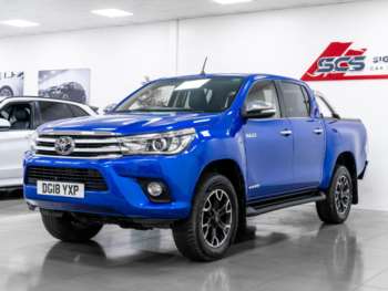 Used Toyota Hilux 2018 for sale - 74201084: Photo