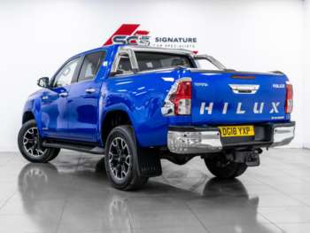 Used Toyota Hilux 2018 for sale - 74201084: Photo