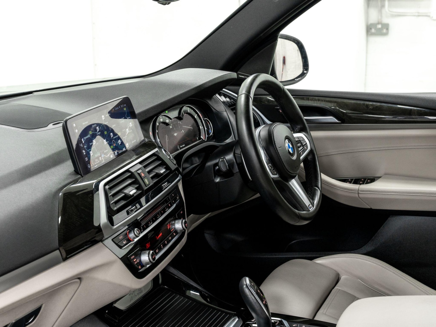 Used BMW X3 2018 for sale - 76538177: Photo 42