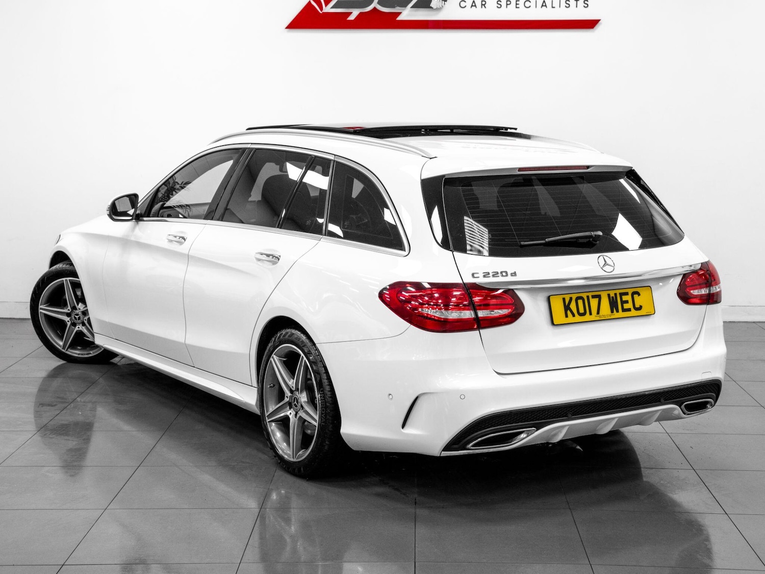 Used Mercedes-Benz C Class 2017 for sale - 76824739: Photo 10