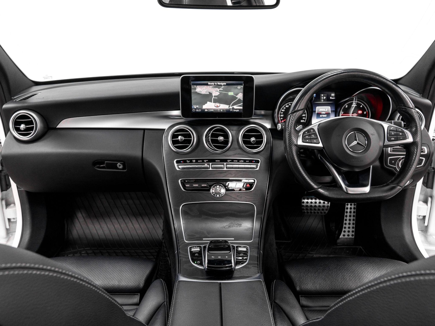 Used Mercedes-Benz C Class 2017 for sale - 76824739: Photo 19